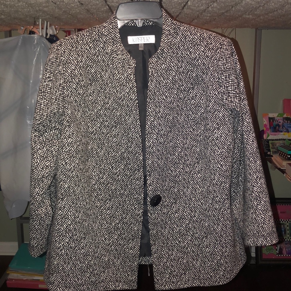 Kasper suit jacket